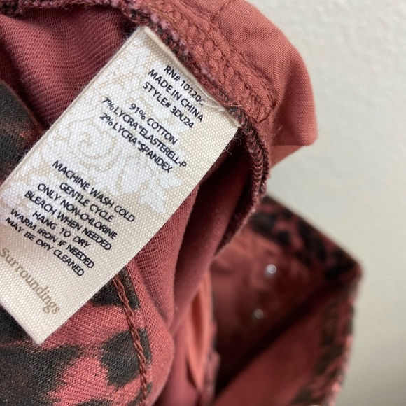 Soft Surroundings Jeans High Rise Leopard Skinny Brown Animal Print Pants 16 P - Picture 4 of 13